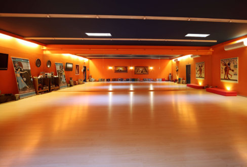 La Academia Munique Neith