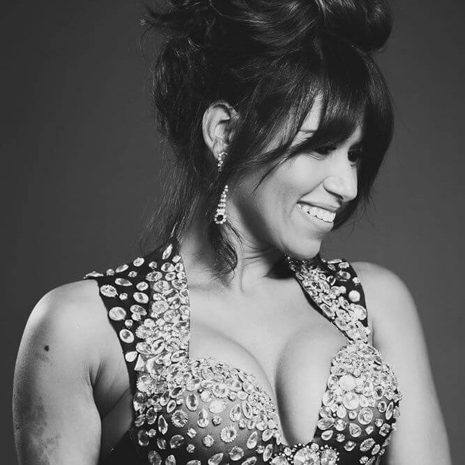 Munique Neith - Fotos