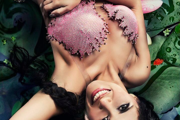 Munique Neith - Fotos