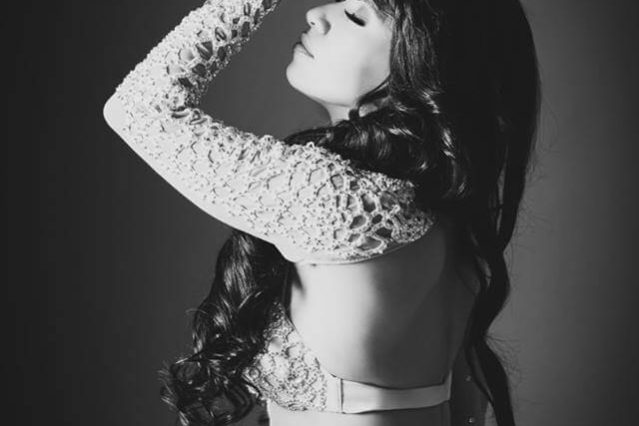 Munique Neith - Fotos